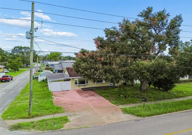 2nd image of 38621 North Ave, Zephyrhills, FL 33542 | MLS# TB8540765