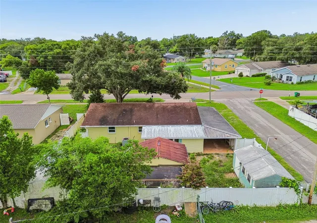 4th image of 38621 North Ave, Zephyrhills, FL 33542 | MLS# TB8540765