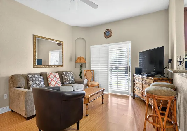 4th image of 3725 Calabria Avenue, Davenport, FL 33897 | MLS# O6435204