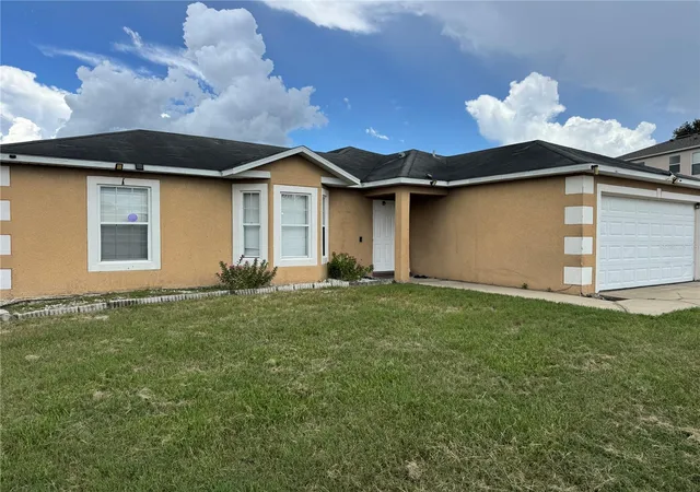 Photo 1 of Single family home for sale at 609 Kissimmee Ln, Kissimmee, FL 34759 | MLS# O6435205 | Listing updated on 2026-08-22