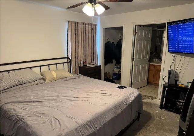 Photo 10 of Single family home for sale at 609 Kissimmee Ln, Kissimmee, FL 34759 | MLS# O6435205 | Listing updated on 2026-08-22