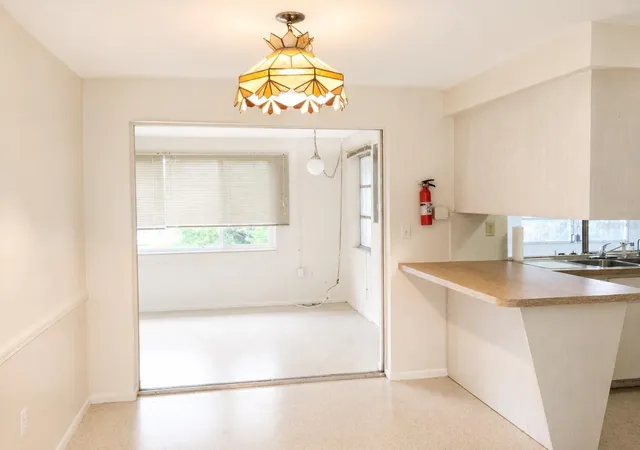 5th image of 3519 Brookston Dr, Holiday, FL 34691 | MLS# W7888763