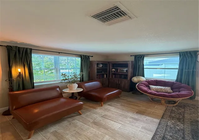 4th image of 4241 66Th Ave N, Pinellas Park, FL 33781 | MLS# TB8540772