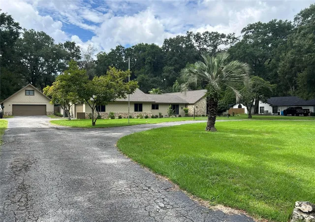 4th image of 5340 Ne 2Nd Ln, Ocala, FL 34470 | MLS# O6435217