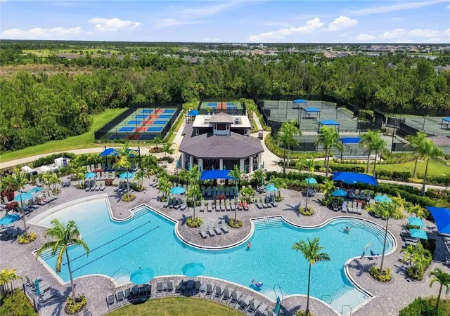 Photo 2 of Condo for sale at 17565 Opal Sand Dr #205, Venice, FL 34293 | MLS# A4703556 | Listing updated on 2026-09-17