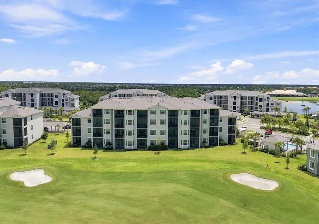 Listing Photo 5 - Condo for sale in building located at 17565 Opal Sand Dr, Venice, FL 34293 - Unit #205