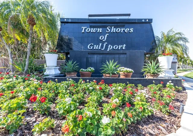 3rd image of 6020 Shore Blvd S #412, Gulfport, FL 33707 | MLS# TB8540791
