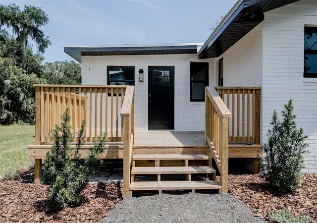 2nd image of 2463 Pioneer Trl, New Smyrna Beach, FL 32168 | MLS# NS1089048