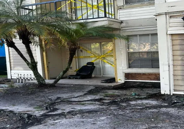 Photo 3 of Condo for sale at 1940 Lake Atriums Cir #89, Orlando, FL 32839 | MLS# O6435229 | Listing updated on 2026-08-28
