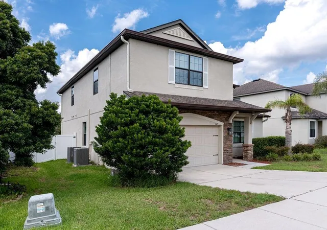 4th image of 612 Silverthorn Pl, Groveland, FL 34736 | MLS# G5116704
