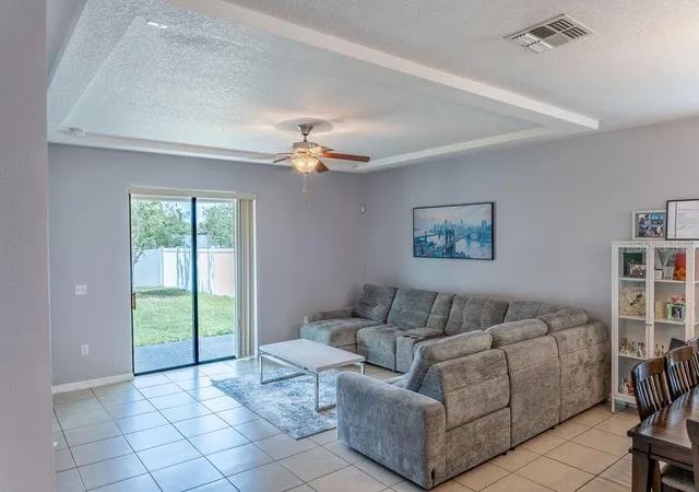 5th image of 612 Silverthorn Pl, Groveland, FL 34736 | MLS# G5116704