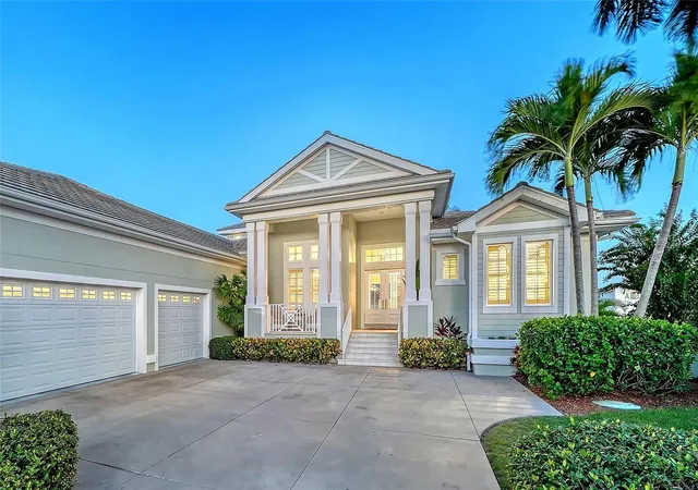 Photo 3 of Sale Pending at 1662 Anchorage St, Sarasota, FL 34231 | MLS# A4703560 | Listing updated on 2026-09-15