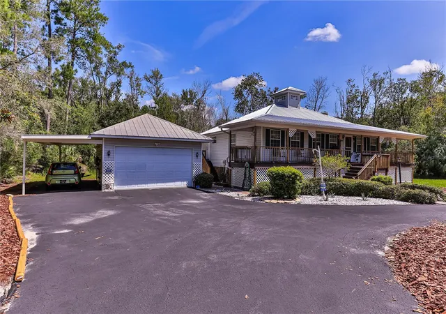 3rd image of 11071 W Thoreau Pl, Crystal River, FL 34428 | MLS# OM730763
