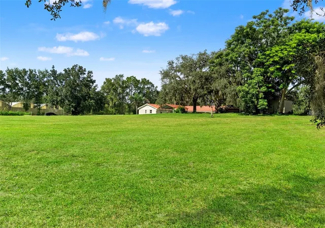 Photo 4 of Single family home for sale at 20319 Painter Pl, Spring Hill, FL 34610 | MLS# W7888768 | Listing updated on 2026-09-05