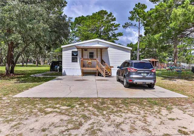 4th image of 2489 W Olivia Ln, Lecanto, FL 34461 | MLS# OM730765