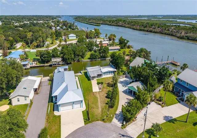 Photo 3 of Manufactured home for sale at 286 Randle Ave, Oak Hill, FL 32759 | MLS# NS1089051 | Listing updated on 2026-10-08