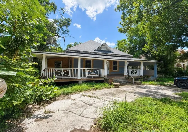Photo 1 of Single family home for sale at 204 N Monroe Ave, Arcadia, FL 34266 | MLS# C7529803 | Listing updated on 2026-08-21