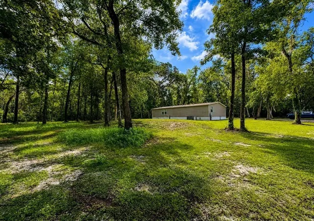Photo 5 of Manufactured home for sale at 13539 Citrus Wy, Brooksville, FL 34601 | MLS# TB8540834 | Listing updated on 2026-08-28