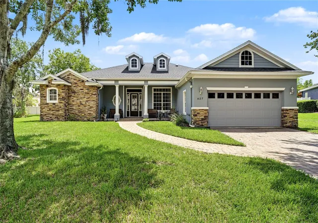 Photo 1 of Single family home for sale at 427 Tierra Verde Ln, Winter Garden, FL 34787 | MLS# O6435267 | Listing updated on 2026-08-31