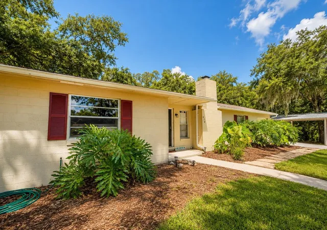 Photo 4 of Single family home for sale at 410 Ruby Ave, Deland, FL 32724 | MLS# O6435283 | Listing updated on 2026-10-09