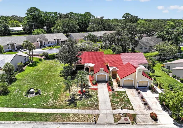 2nd image of 1650 Highland Club Ln, Palm Harbor, FL 34684 | MLS# TB8540850