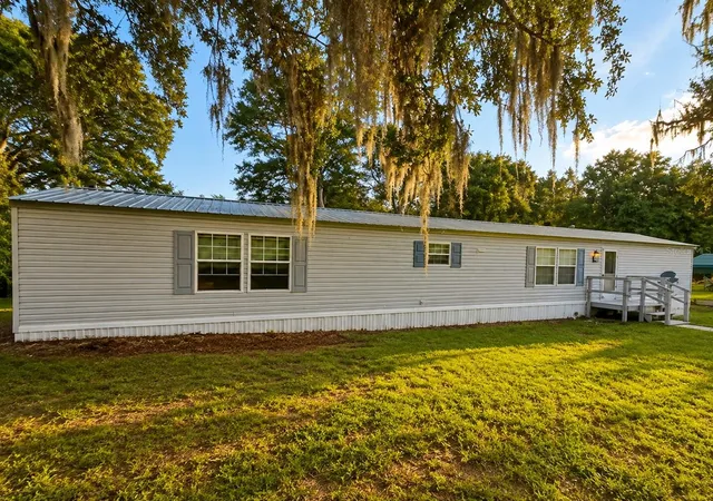 1st image of 17689 Se 14th St, Silver Springs, FL 34488 | MLS# TB8540851