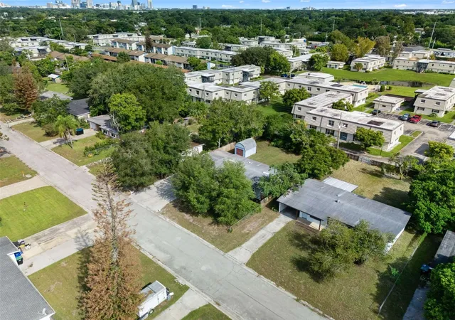 40th image of 3813 Edland Dr, Orlando, FL 32812 | MLS# O6435289