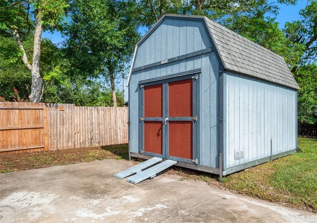 4th image of 3813 Edland Dr, Orlando, FL 32812 | MLS# O6435289