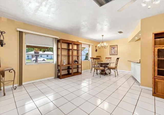 5th image of 7222 Holiday Dr, Spring Hill, FL 34606 | MLS# TB8540858