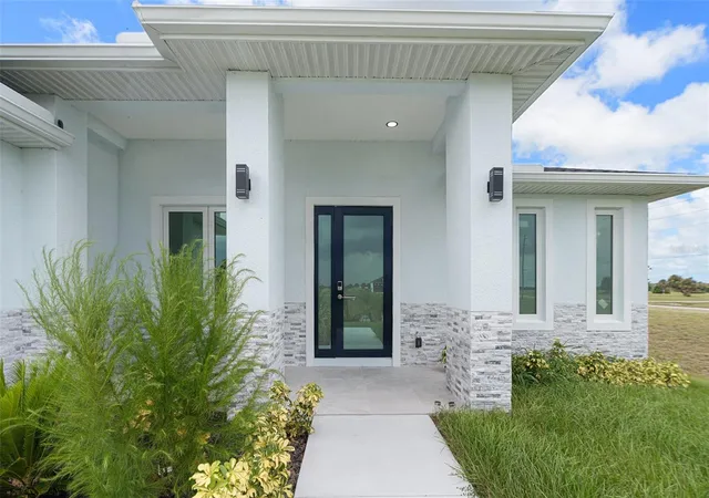 Photo 3 of Single family home for sale at 13 Teak Ln, Placida, FL 33946 | MLS# D6148491 | Listing updated on 2026-08-29