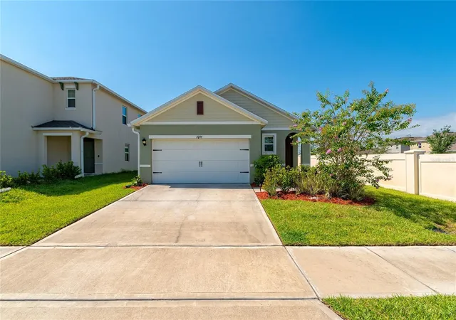1st image of 2057 Twin Flower Ln, Sanford, FL 32771 | MLS# O6435298
