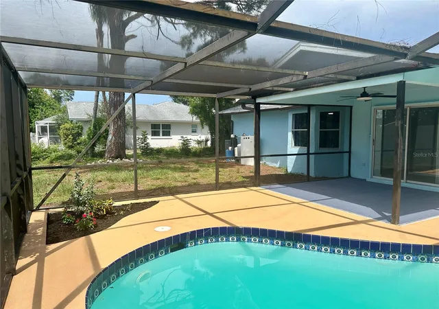 Photo 4 of Single family home for sale at 1016 Kimball Rd, Venice, FL 34293 | MLS# N6145426 | Listing updated on 2026-10-04