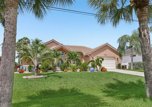 3rd image of 530 Monaco Dr, Punta Gorda, FL 33950 | MLS# C7529810