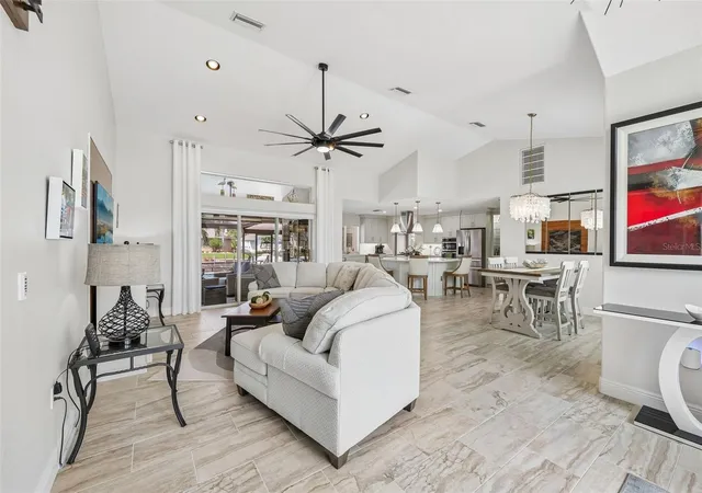 5th image of 530 Monaco Dr, Punta Gorda, FL 33950 | MLS# C7529810