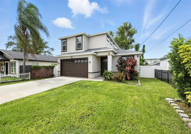 Photo 3 of Single family home for sale at 2519 W Hiawatha St, Tampa, FL 33614 | MLS# TB8540873 | Listing updated on 2026-10-01
