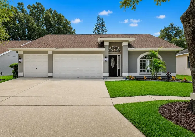 Photo 1 of Single family home for sale at 17721 Hampshire Oak Dr, Tampa, FL 33647 | MLS# TB8540883 | Listing updated on 2026-09-01