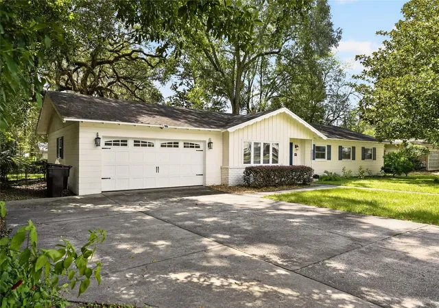 Photo 2 of Sale Pending at 3403 Nw 8th Avenue, Gainesville, FL 32605 | MLS# GC542896 | Listing updated on 2026-10-09