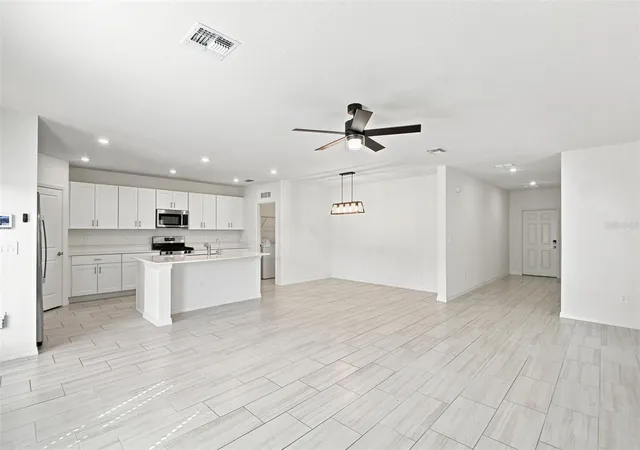 5th image of 35418 Ackley Tr, Zephyrhills, FL 33541 | MLS# TB8540896