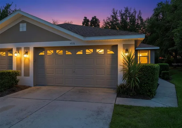 1st image of 4228 Silver Star Dr, Spring Hill, FL 34609 | MLS# W7888773