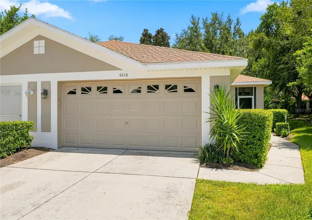 2nd image of 4228 Silver Star Dr, Spring Hill, FL 34609 | MLS# W7888773