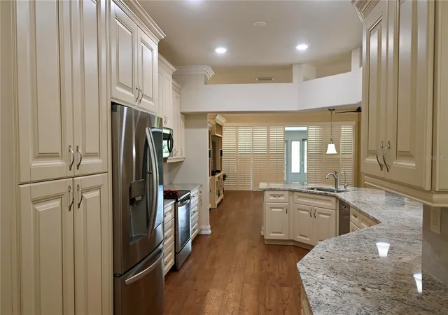 2nd image of 3610 Doral St, Palm Harbor, FL 34685 | MLS# O6435322