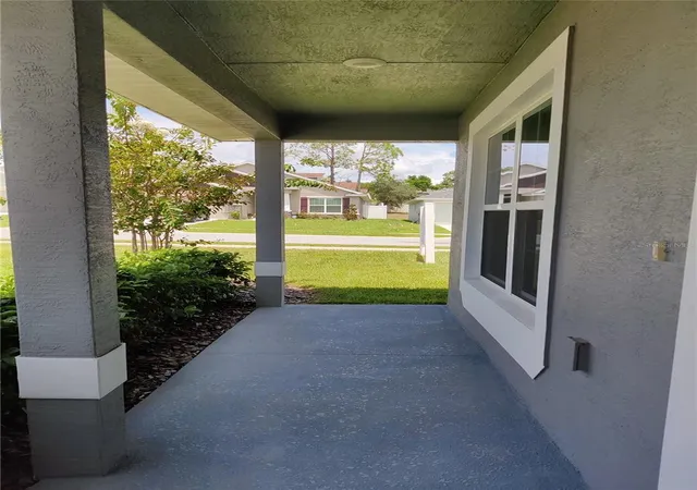 Photo 4 of Single family home for sale at 5568 Ocean Breeze Dr, Spring Hill, FL 34609 | MLS# OM730785 | Listing updated on 2026-09-02