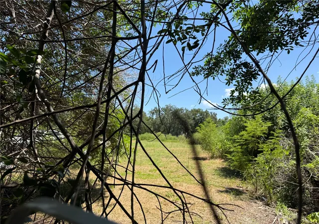 3rd image of 5108 W Ingraham St, Tampa, FL 33616 | MLS# TB8540906