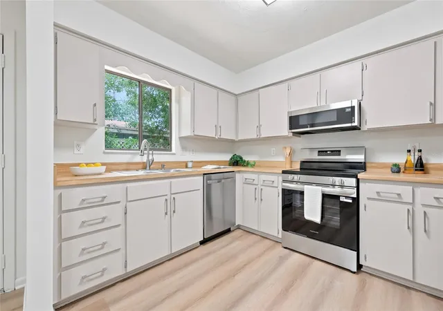 5th image of 8534 Nw 42Nd St, Gainesville, FL 32653 | MLS# GC542897