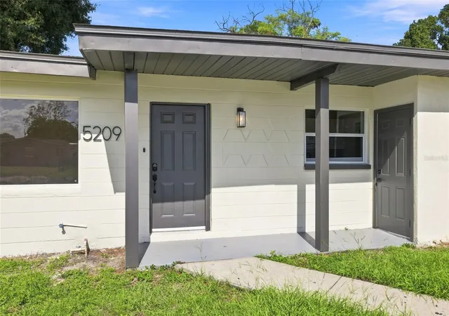 4th image of 5209 S 80Th St #NO unit, Tampa, FL 33619 | MLS# TB8540908