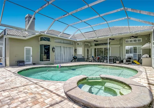 2nd image of 5037 Wesley Dr, Tampa, FL 33647 | MLS# TB8540915