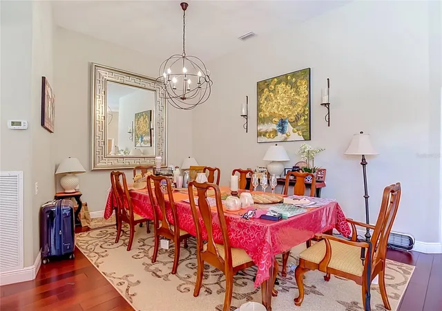 4th image of 5037 Wesley Dr, Tampa, FL 33647 | MLS# TB8540915