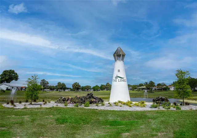 2nd image of 10731 Se 174Th Loop, Summerfield, FL 34491 | MLS# OM730787