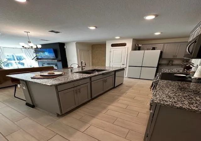 3rd image of 1631 Mirabella Cir, Davenport, FL 33897 | MLS# S5155999