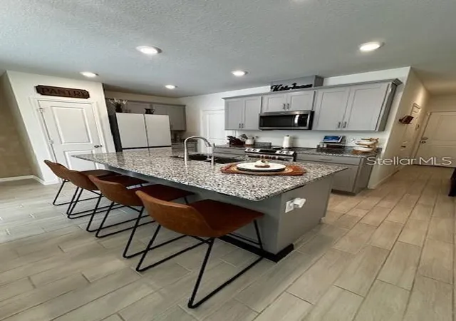 4th image of 1631 Mirabella Cir, Davenport, FL 33897 | MLS# S5155999